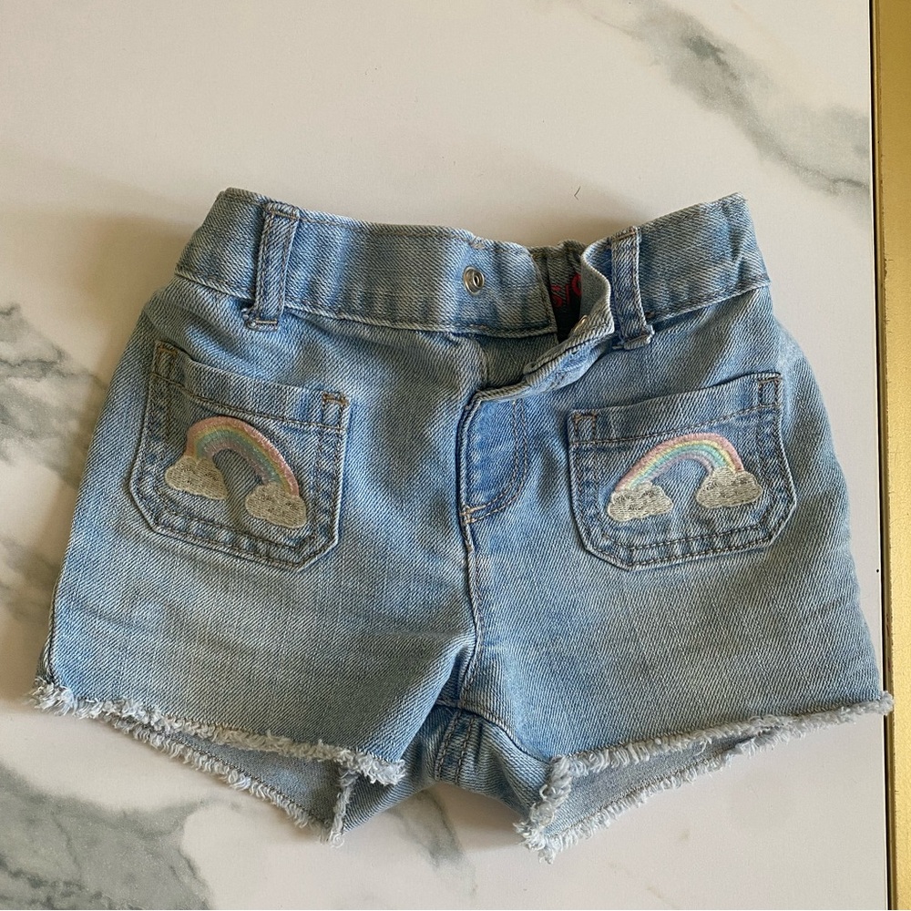Children’s place jean toddler shorts! Size 3t